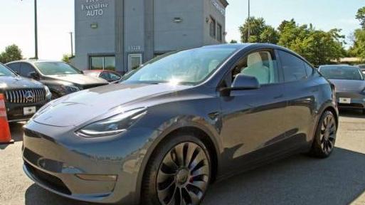 TESLA MODEL Y 2021 5YJYGDEF1MF137698 image